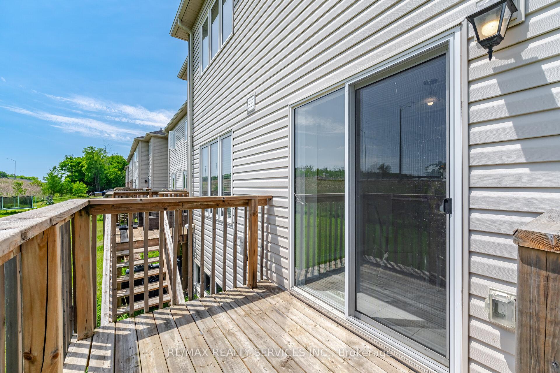 Photo 36 of 250 Esther Crescent, Thorold, Hurricane/Merrittville — HOMEH