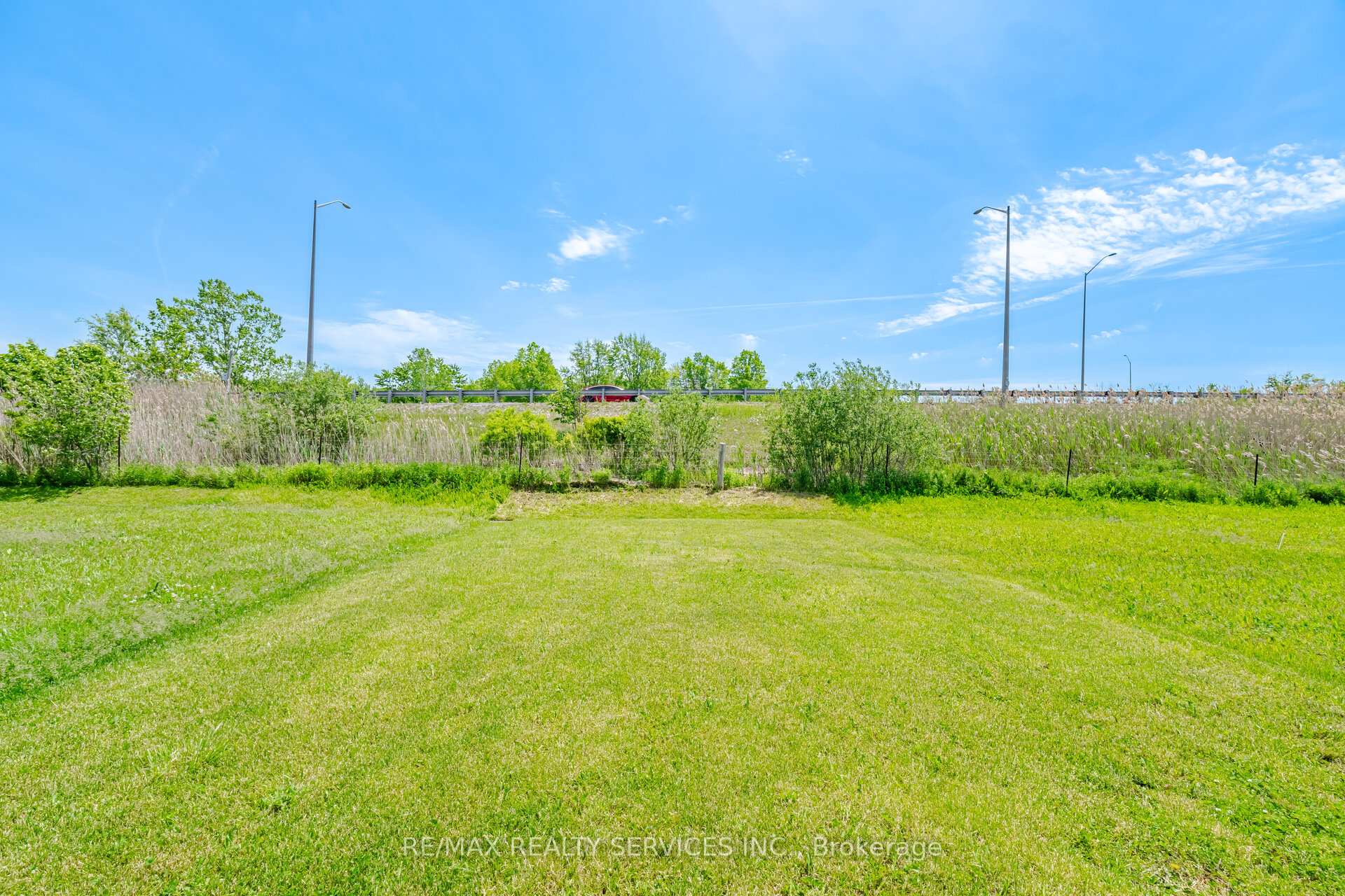 Photo 40 of 250 Esther Crescent, Thorold, Hurricane/Merrittville — HOMEH