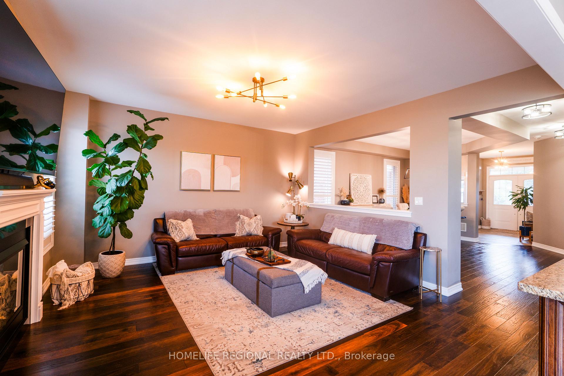 Photo 10 of 37 Turner Drive, New Tecumseth, Tottenham — HOMEH