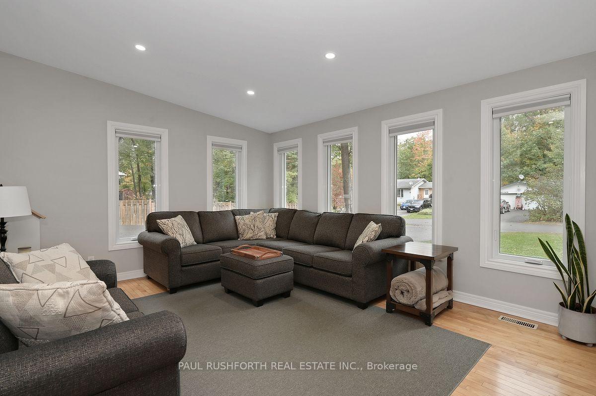Photo 6 of 141 Torbolton Street, Ottawa, Constance Bay — HOMEH