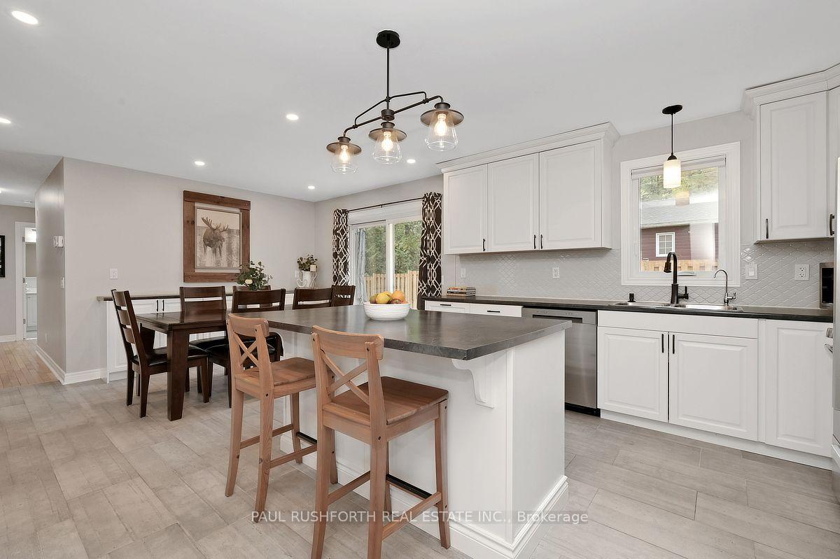 Photo 13 of 141 Torbolton Street, Ottawa, Constance Bay — HOMEH