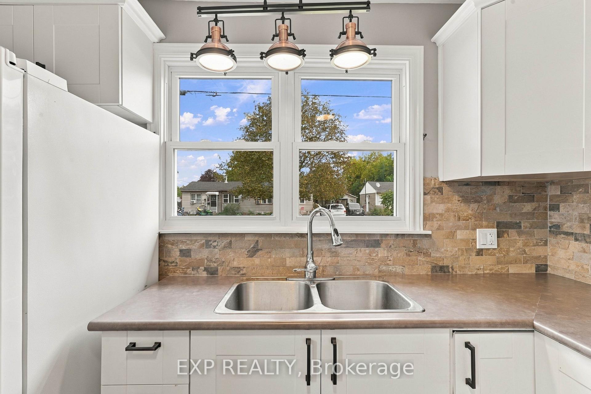 Photo 6 of 68 Louis Street, Quinte West, Trenton Ward — HOMEH