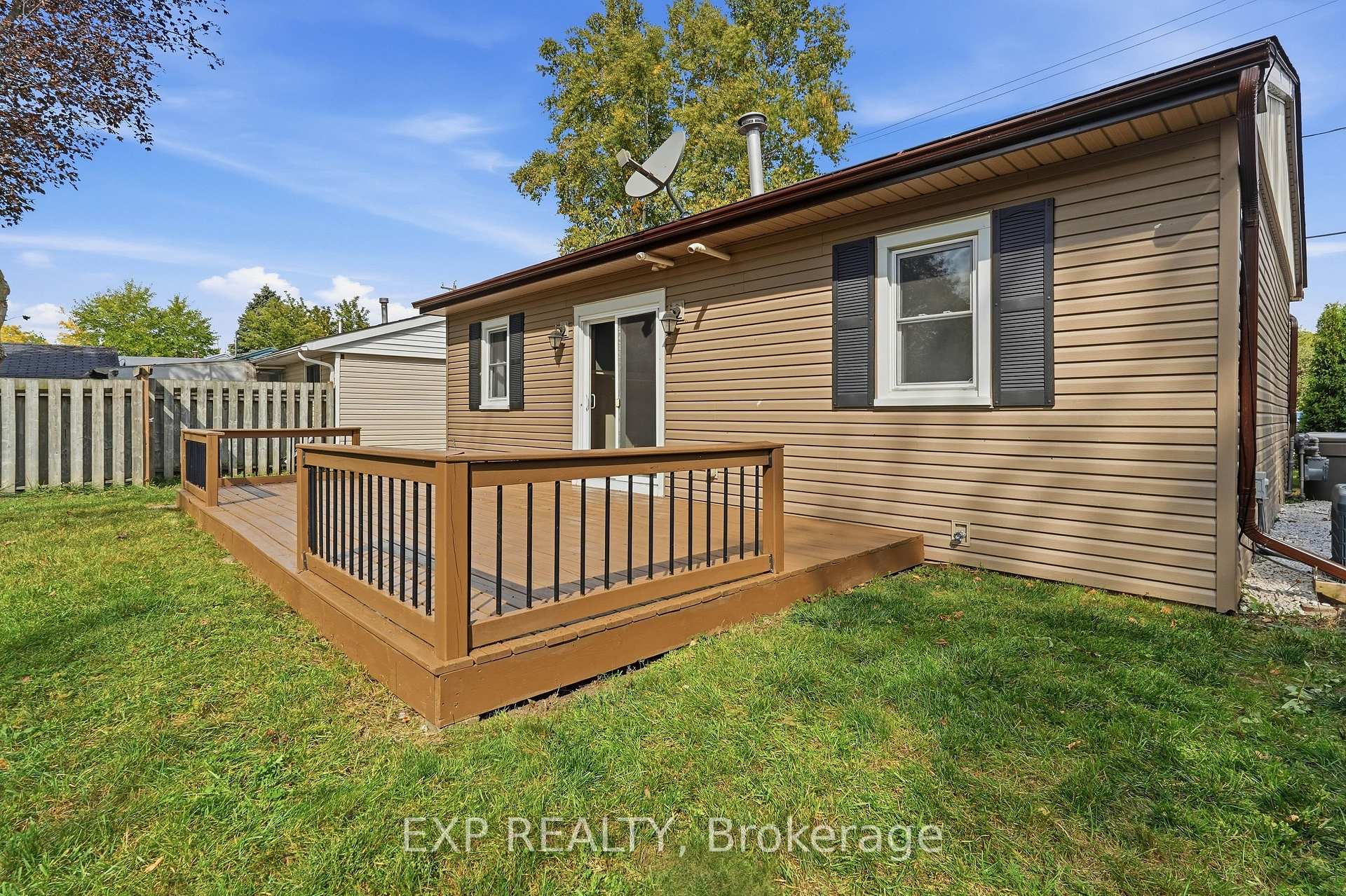 Photo 17 of 68 Louis Street, Quinte West, Trenton Ward — HOMEH