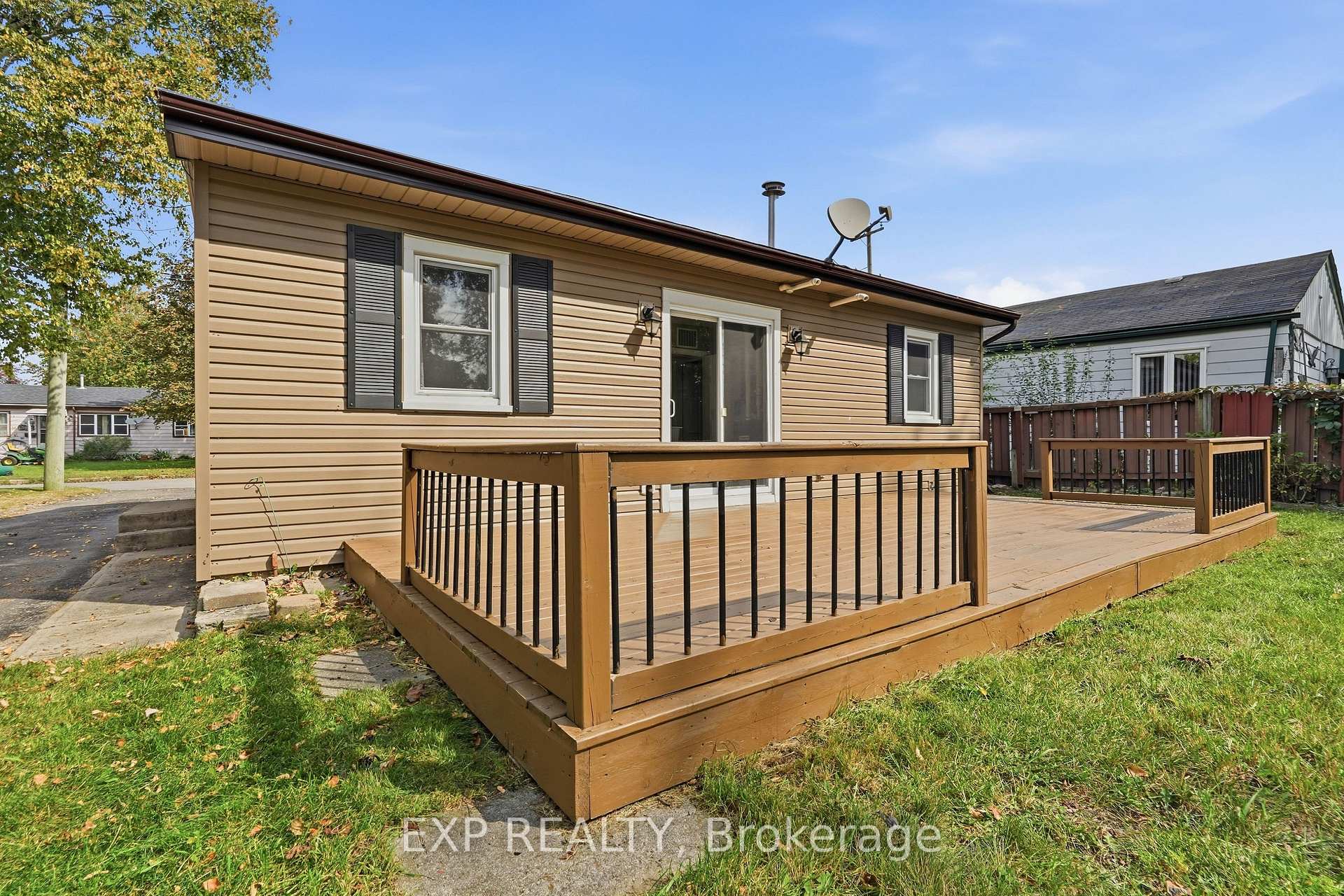 Photo 18 of 68 Louis Street, Quinte West, Trenton Ward — HOMEH