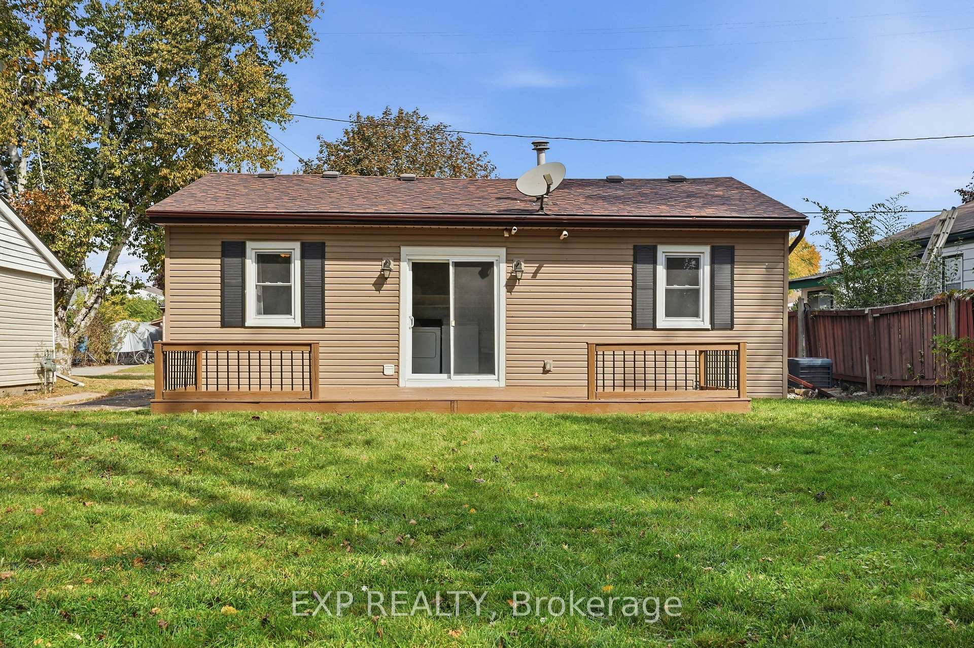 Photo 19 of 68 Louis Street, Quinte West, Trenton Ward — HOMEH
