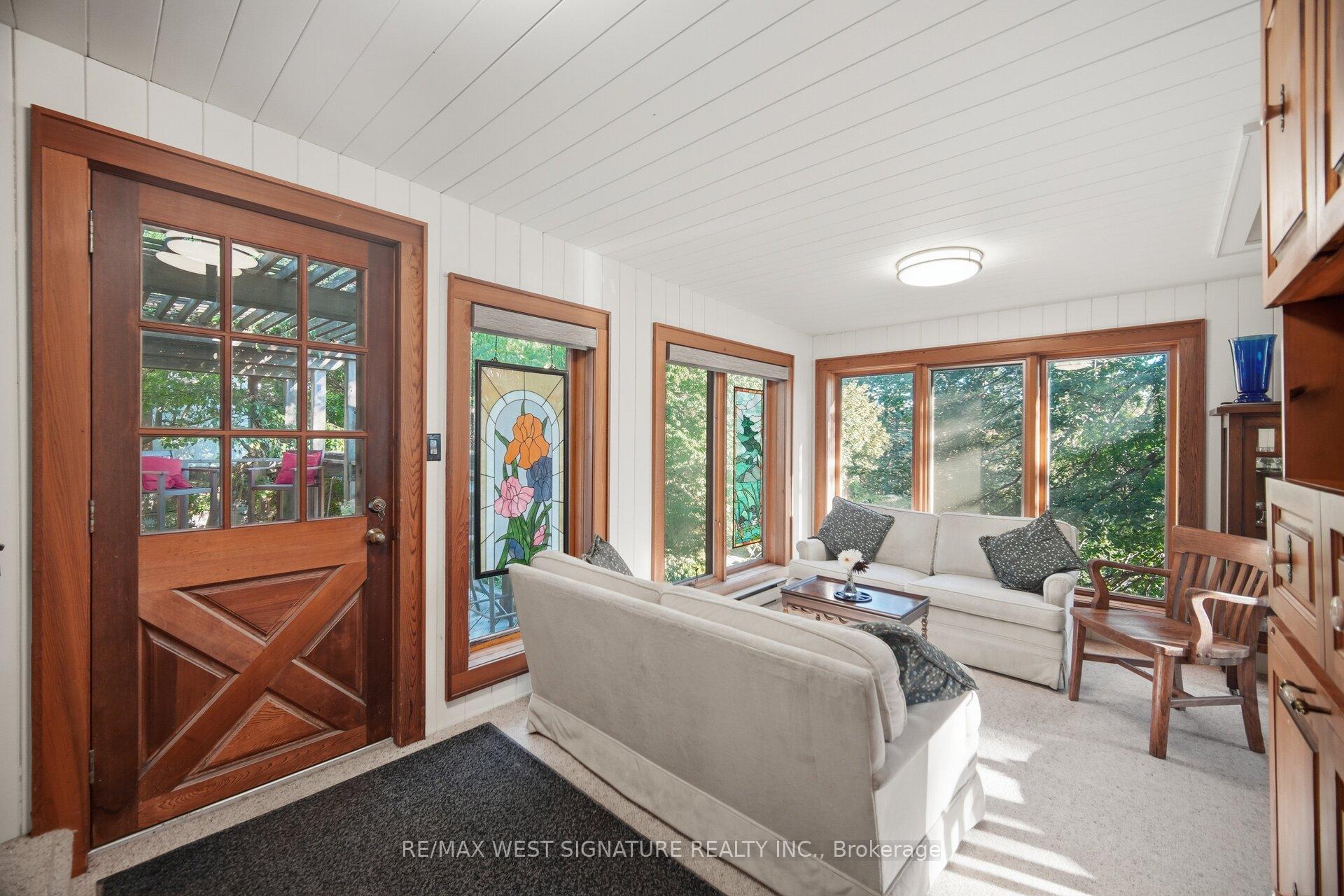 Photo 19 of 25 Main Street, Vaughan, Kleinburg — HOMEH