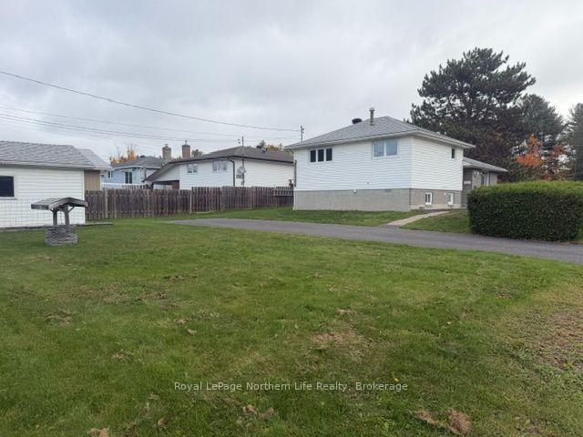 Photo 4 of 441 Roy Street, West Nipissing, Sturgeon Falls — HOMEH