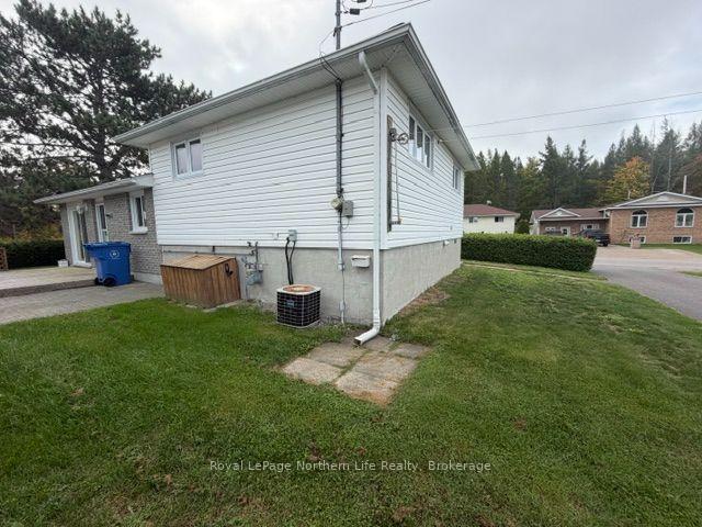 Photo 10 of 441 Roy Street, West Nipissing, Sturgeon Falls — HOMEH