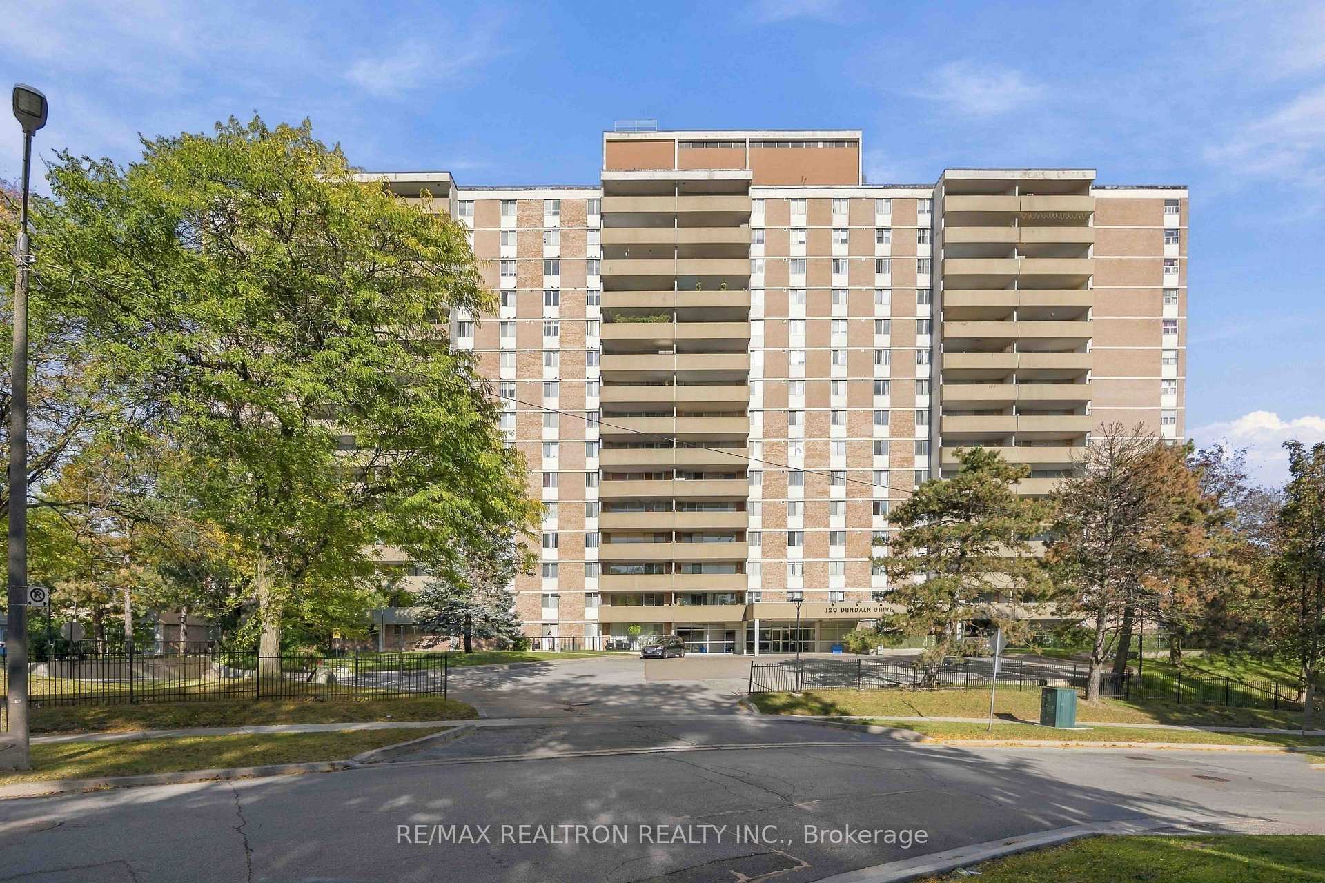 Photo of Unit 1410, 120 Dundalk Drive