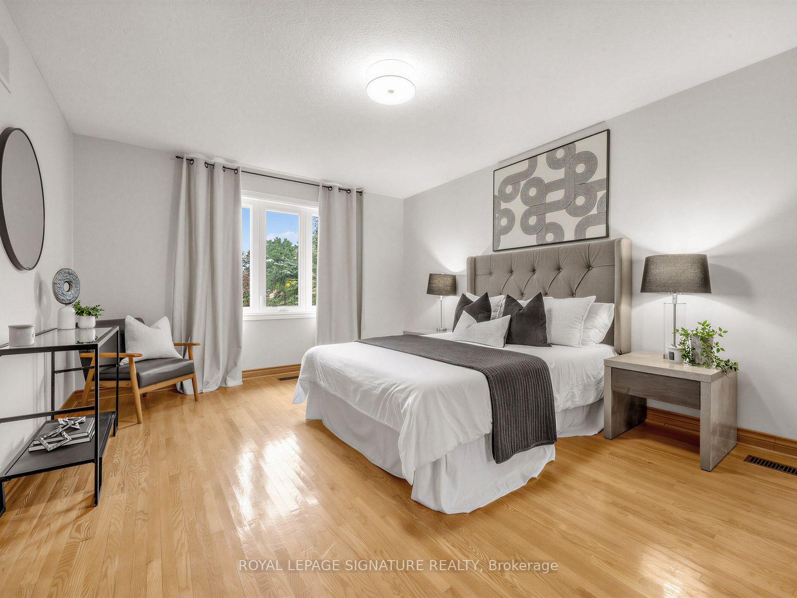 Photo 31 of 30 Invermarge Drive, Scarborough, Centennial Scarborough — HOMEH