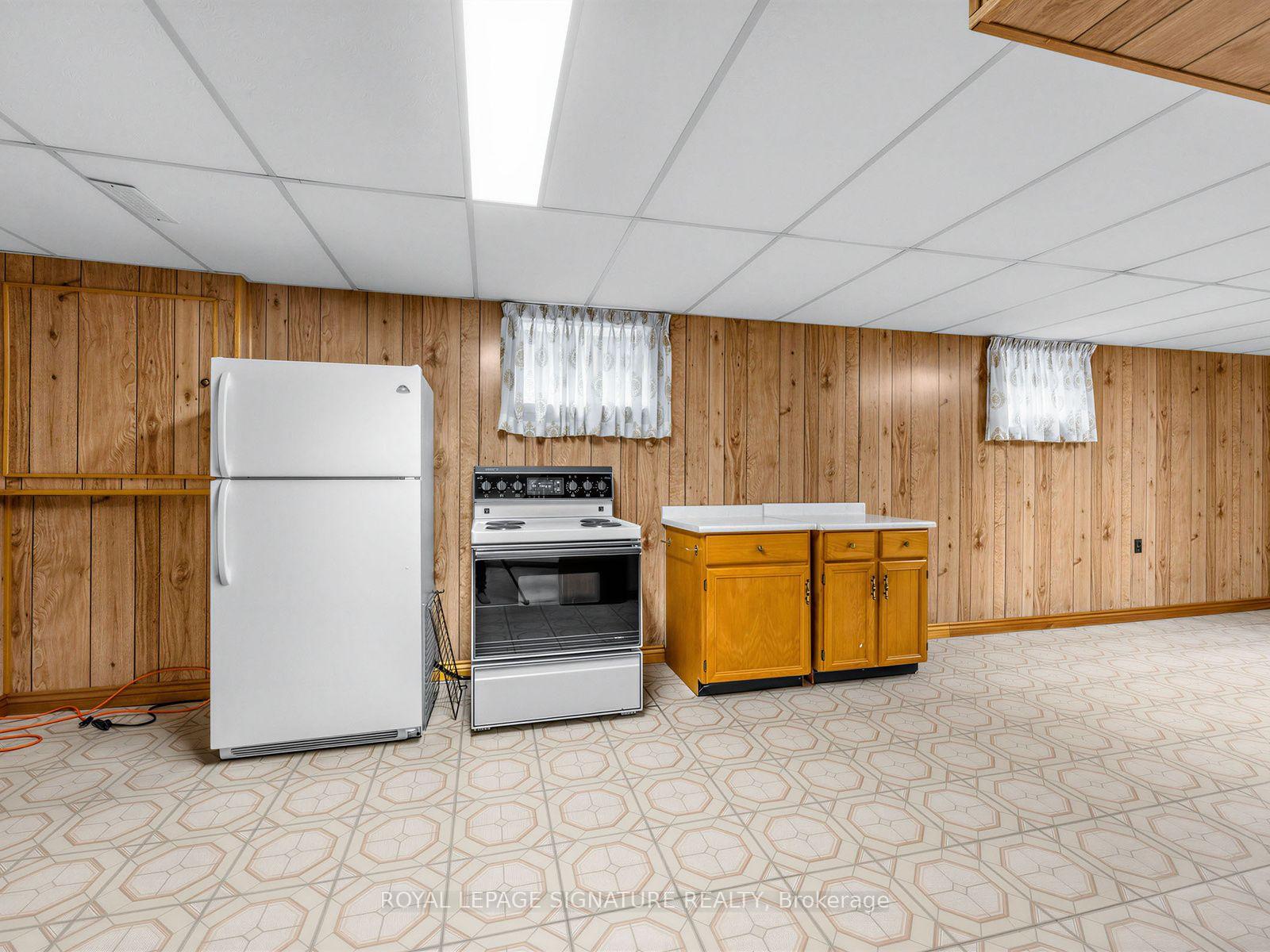 Photo 35 of 30 Invermarge Drive, Scarborough, Centennial Scarborough — HOMEH