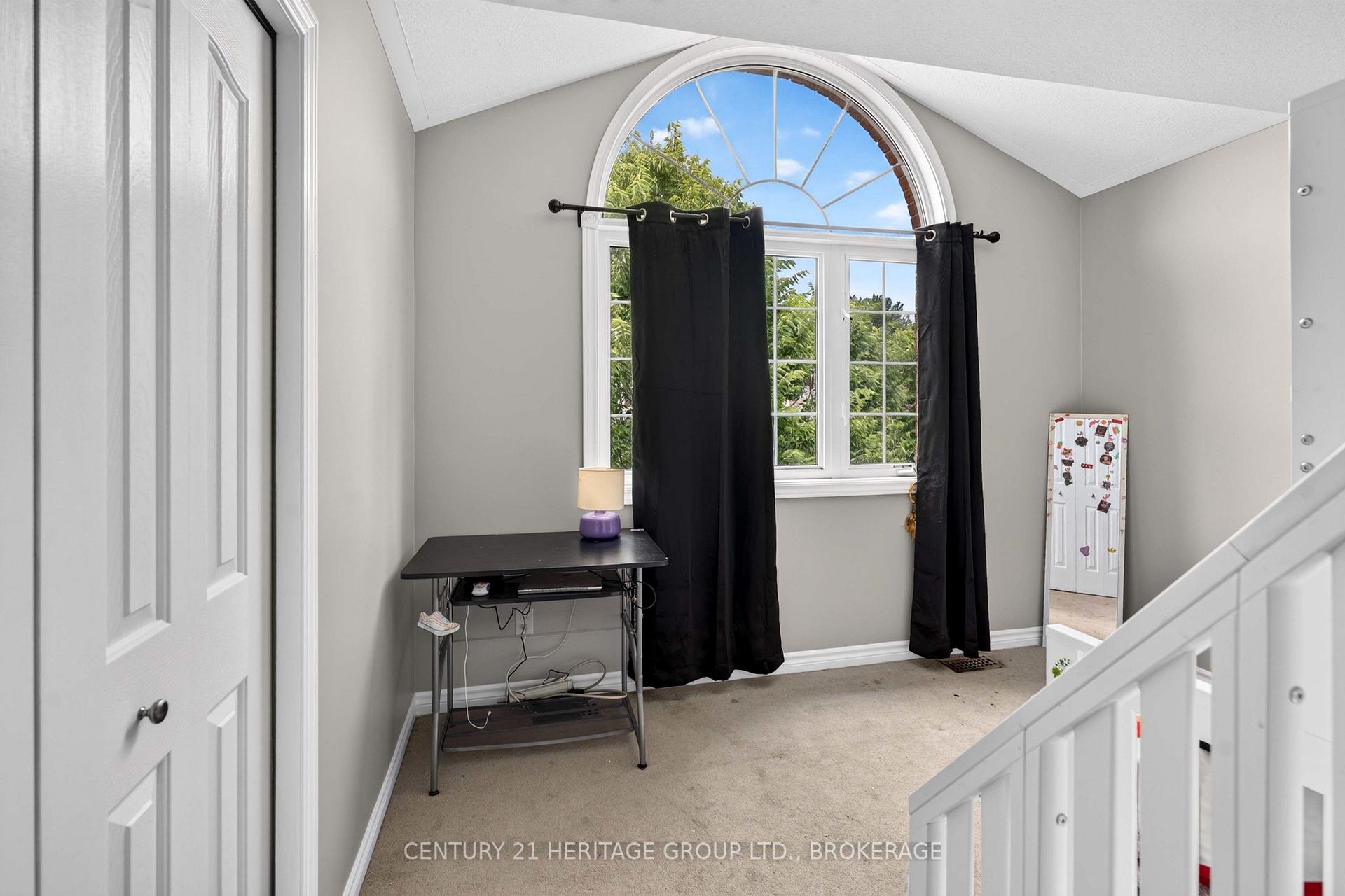 Photo 21 of 855 Lotus Avenue, Kingston, Kingston East (Incl Barret Crt) — HOMEH