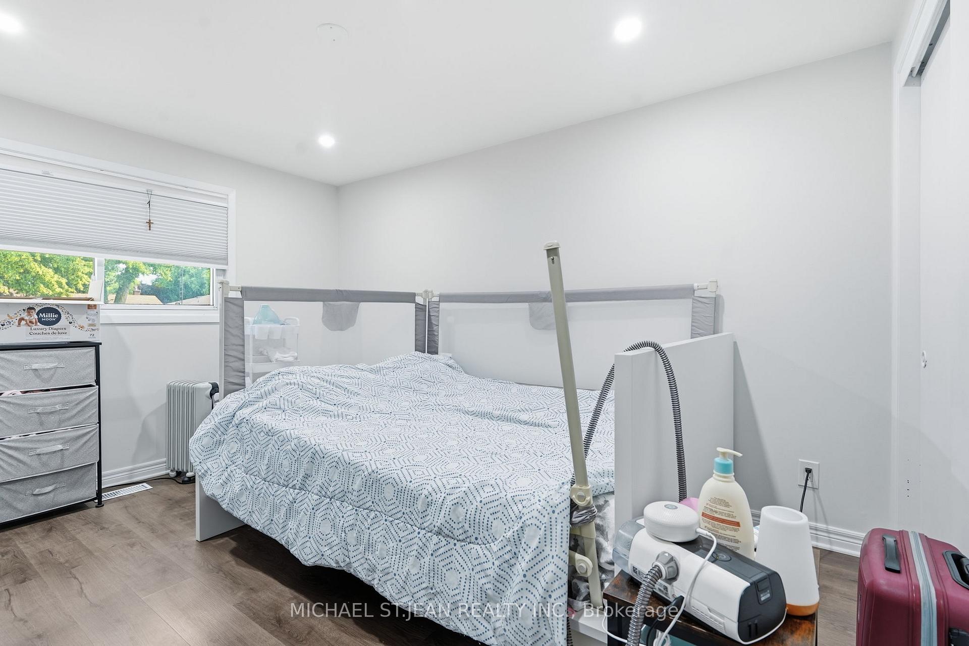 Photo 14 of 6562 Glengate Street, Niagara Falls, Morrison — HOMEH