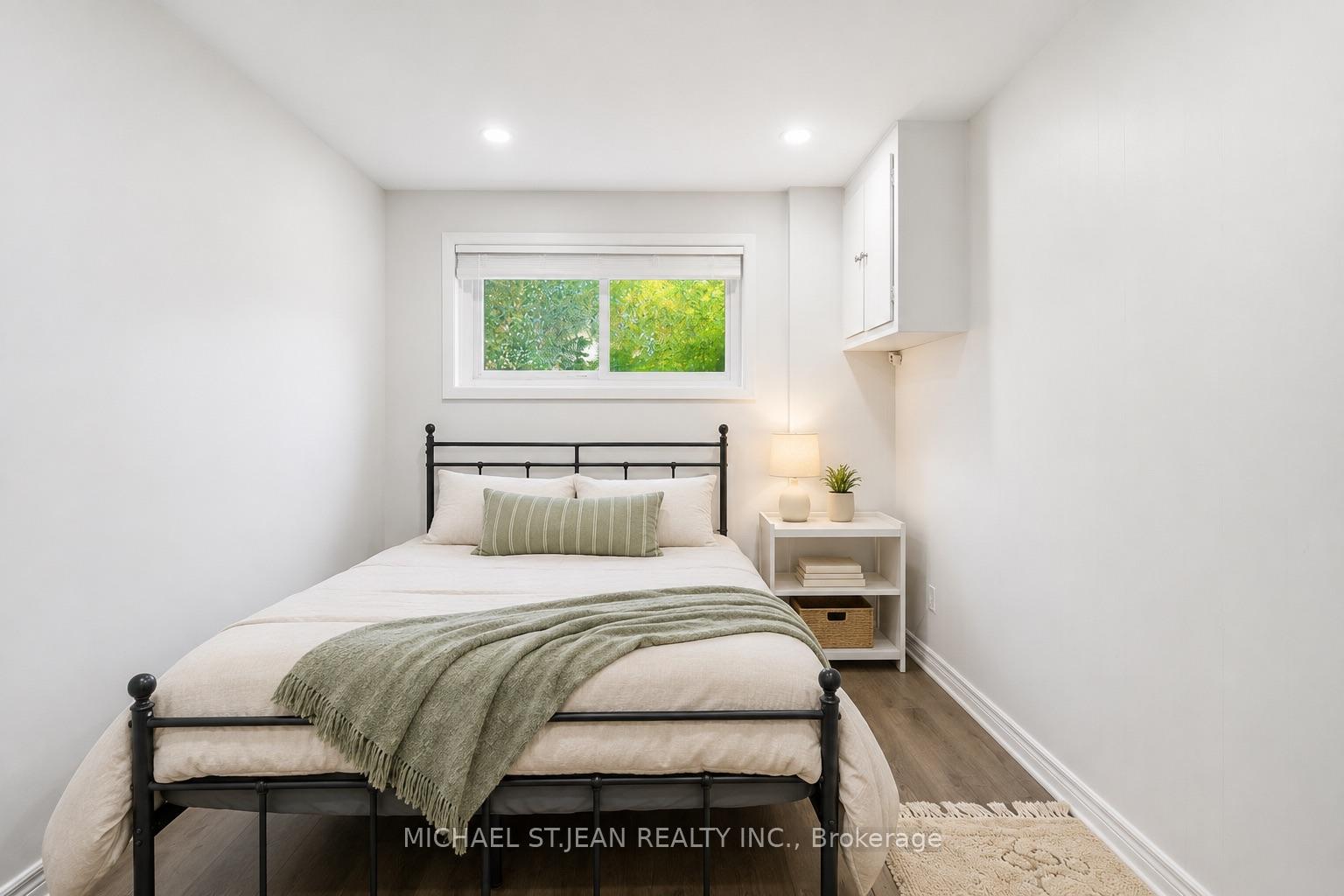 Photo 16 of 6562 Glengate Street, Niagara Falls, Morrison — HOMEH