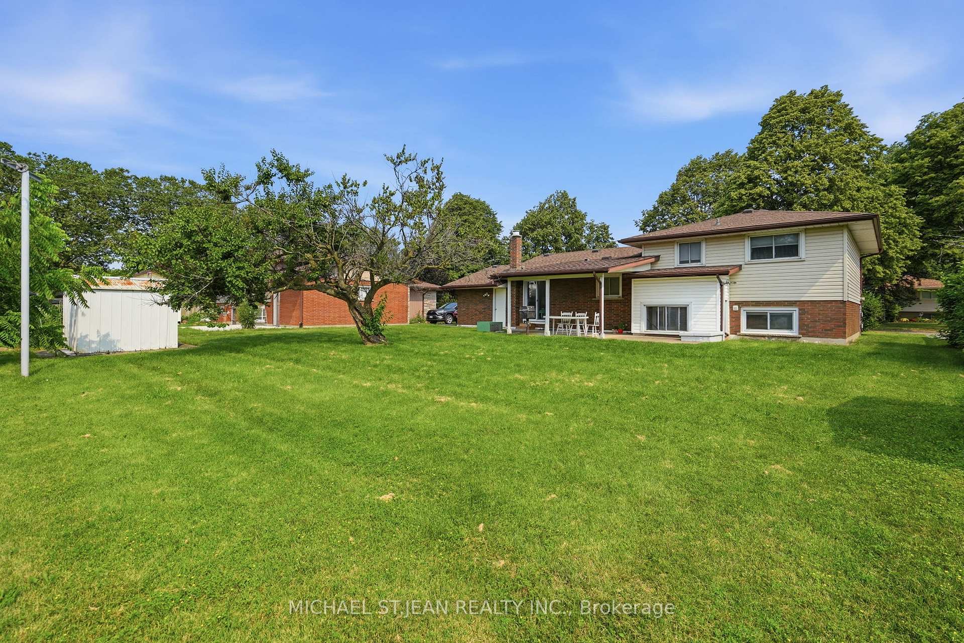 Photo 19 of 6562 Glengate Street, Niagara Falls, Morrison — HOMEH