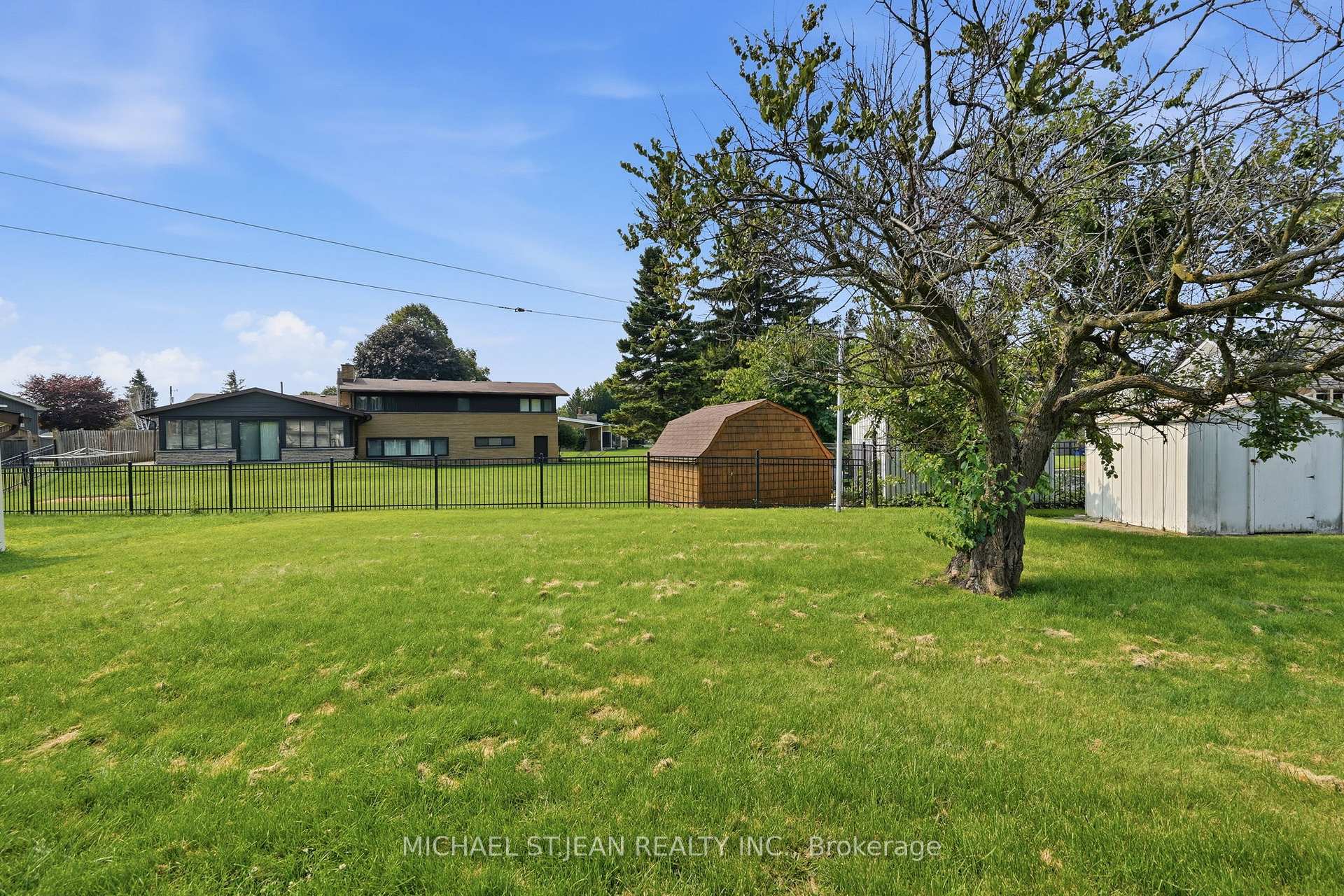 Photo 23 of 6562 Glengate Street, Niagara Falls, Morrison — HOMEH