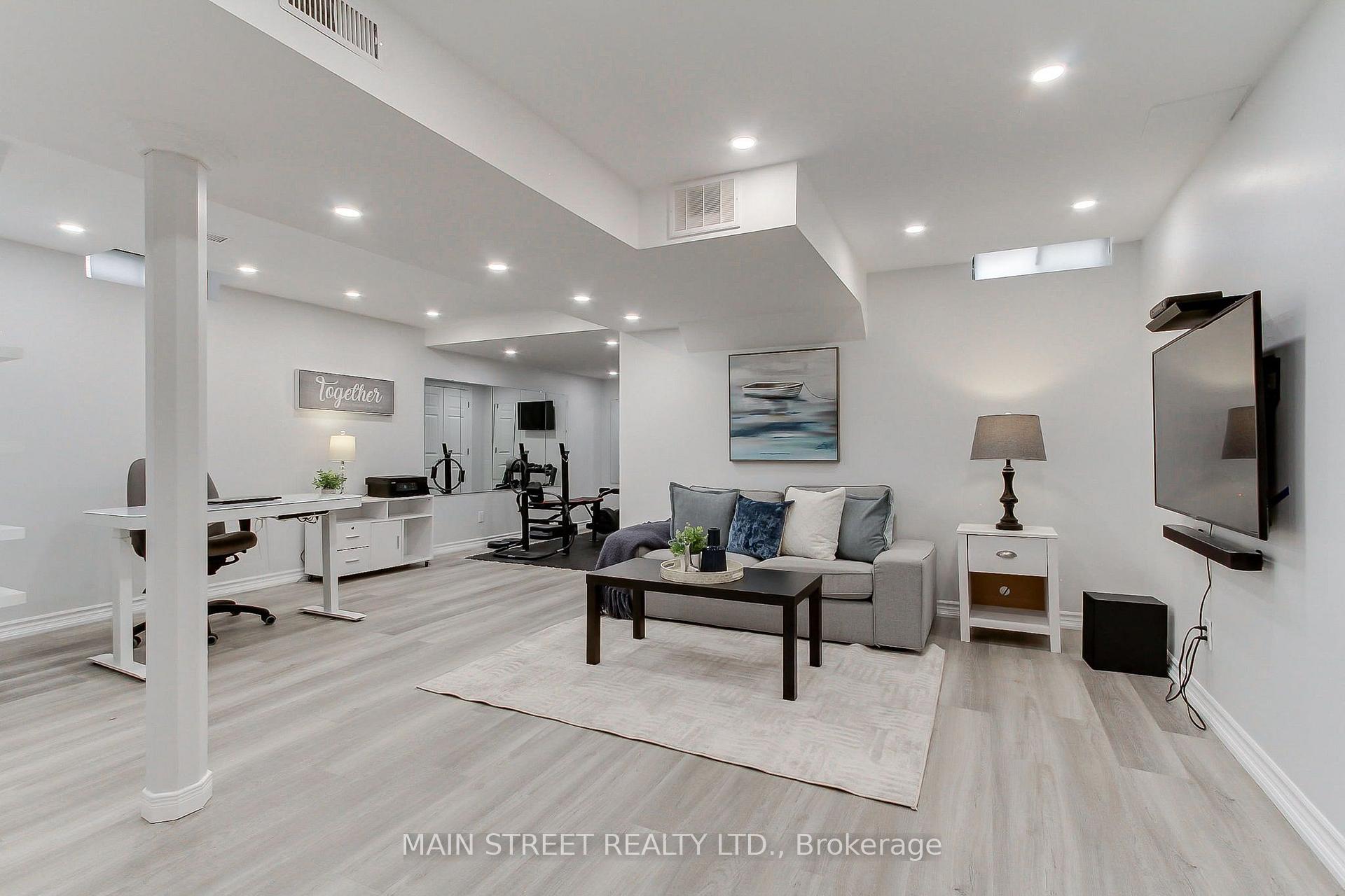 Photo 31 of 70 Dunsmore Crescent, Richmond Hill, Crosby — HOMEH