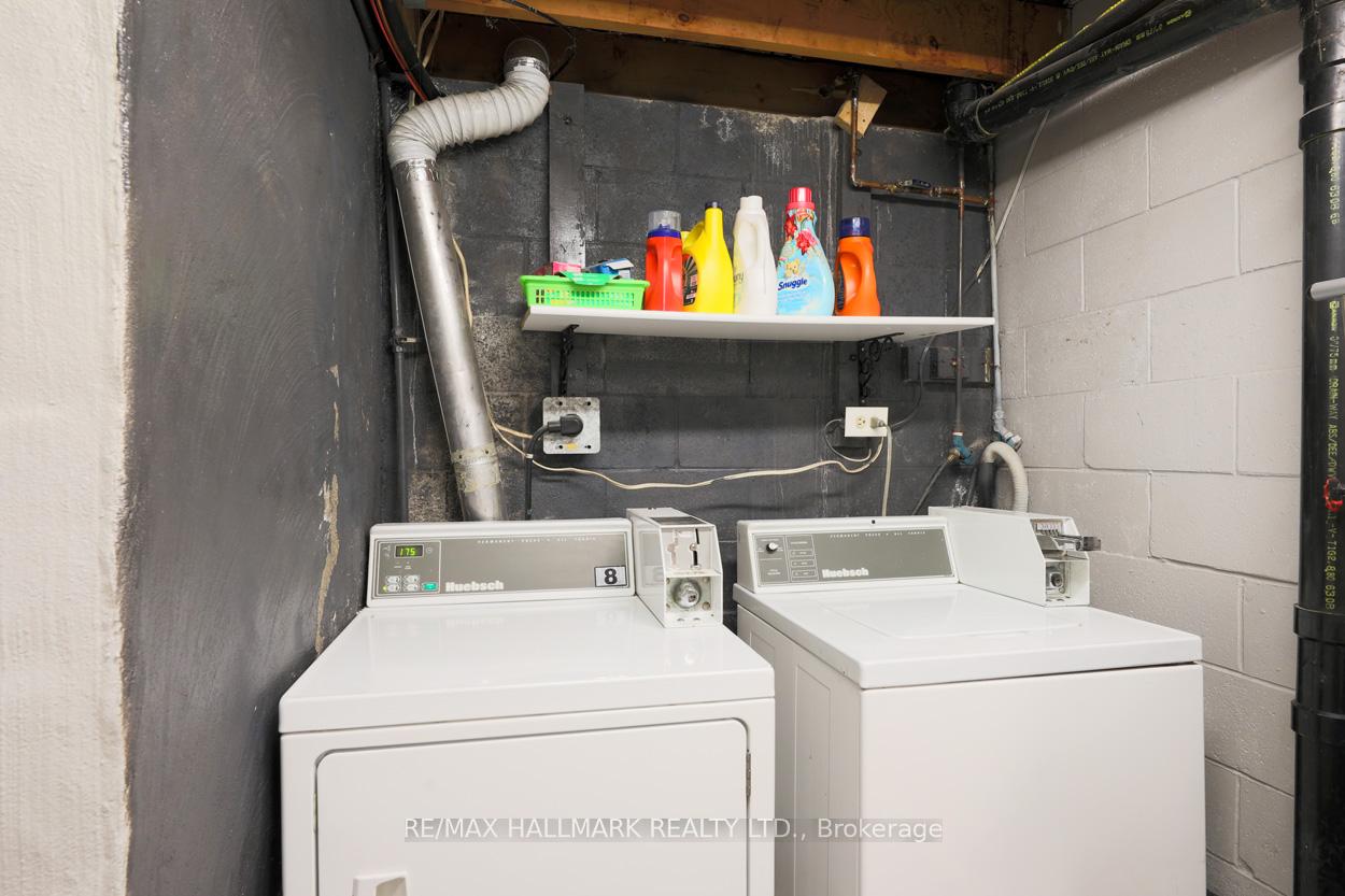 Photo 13 of Unit Main Floor, 405 Kingston Road, Toronto, The Beaches — HOMEH