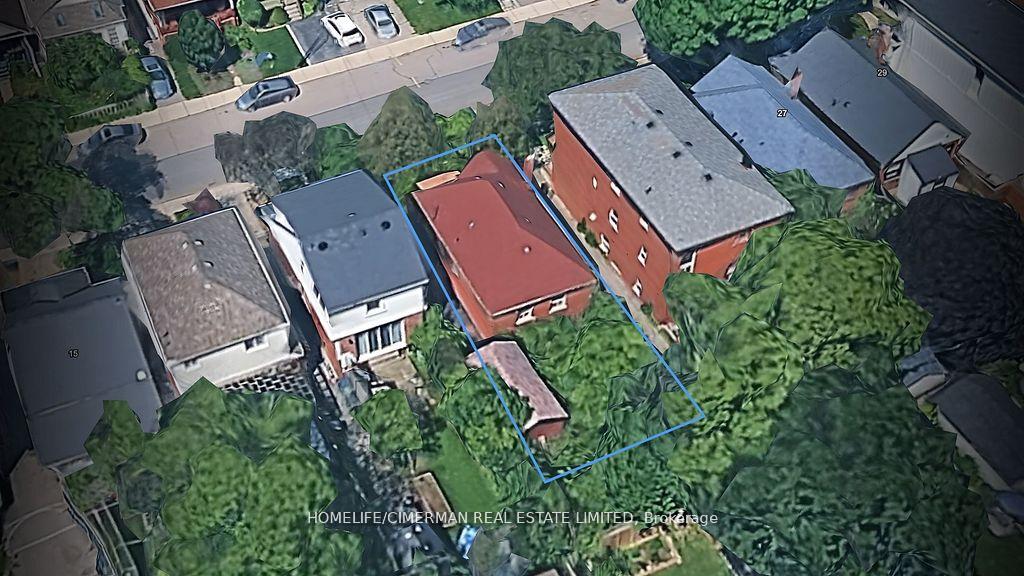 Photo 2 of 21 Seventeenth Street, Etobicoke, New Toronto — HOMEH