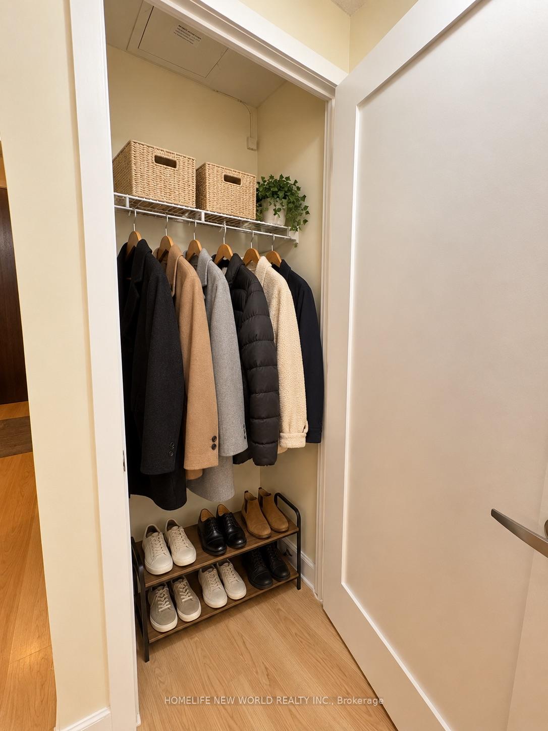 Photo 21 of Unit 412, 20 Blue Jays Way, Toronto, Waterfront Communities — HOMEH
