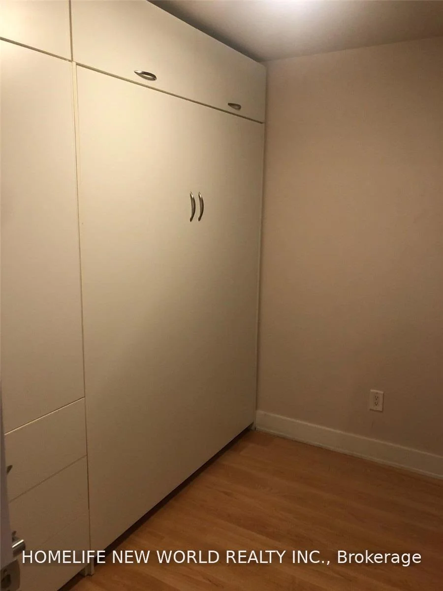 Photo 14 of Unit 412, 20 Blue Jays Way, Toronto, Waterfront Communities — HOMEH