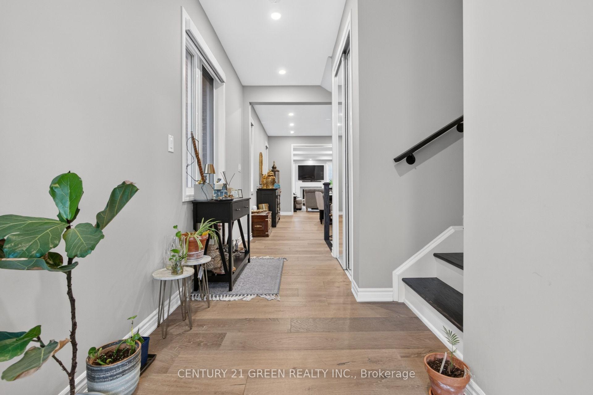 Photo 6 of 1570 Severn Drive, Milton, Bowes — HOMEH