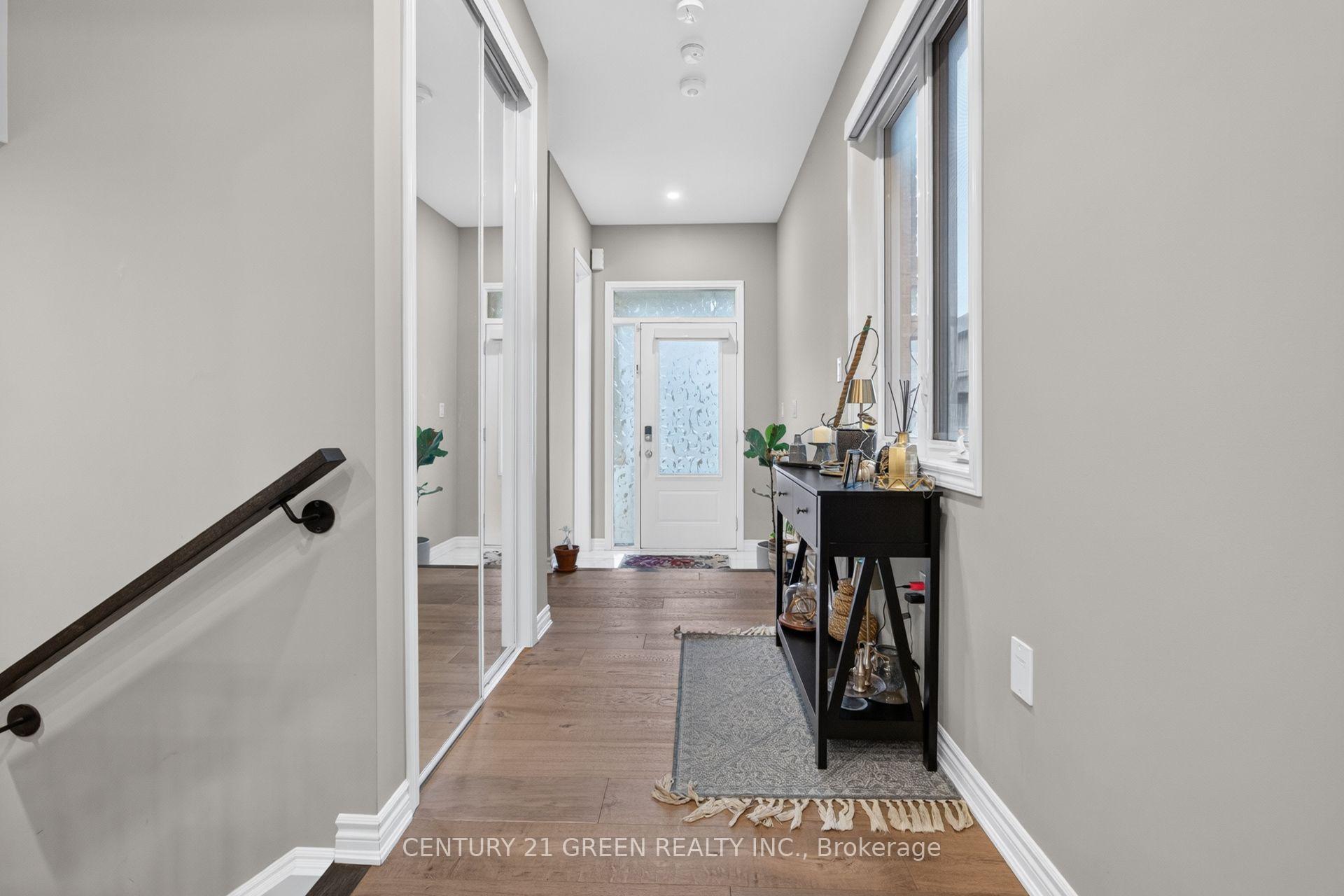 Photo 8 of 1570 Severn Drive, Milton, Bowes — HOMEH