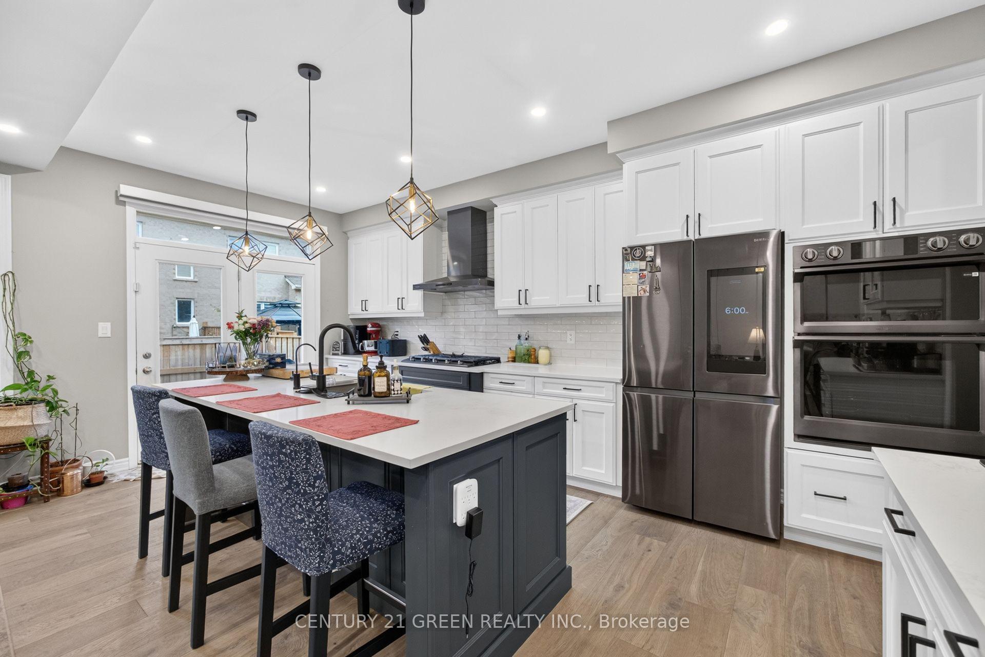 Photo 18 of 1570 Severn Drive, Milton, Bowes — HOMEH
