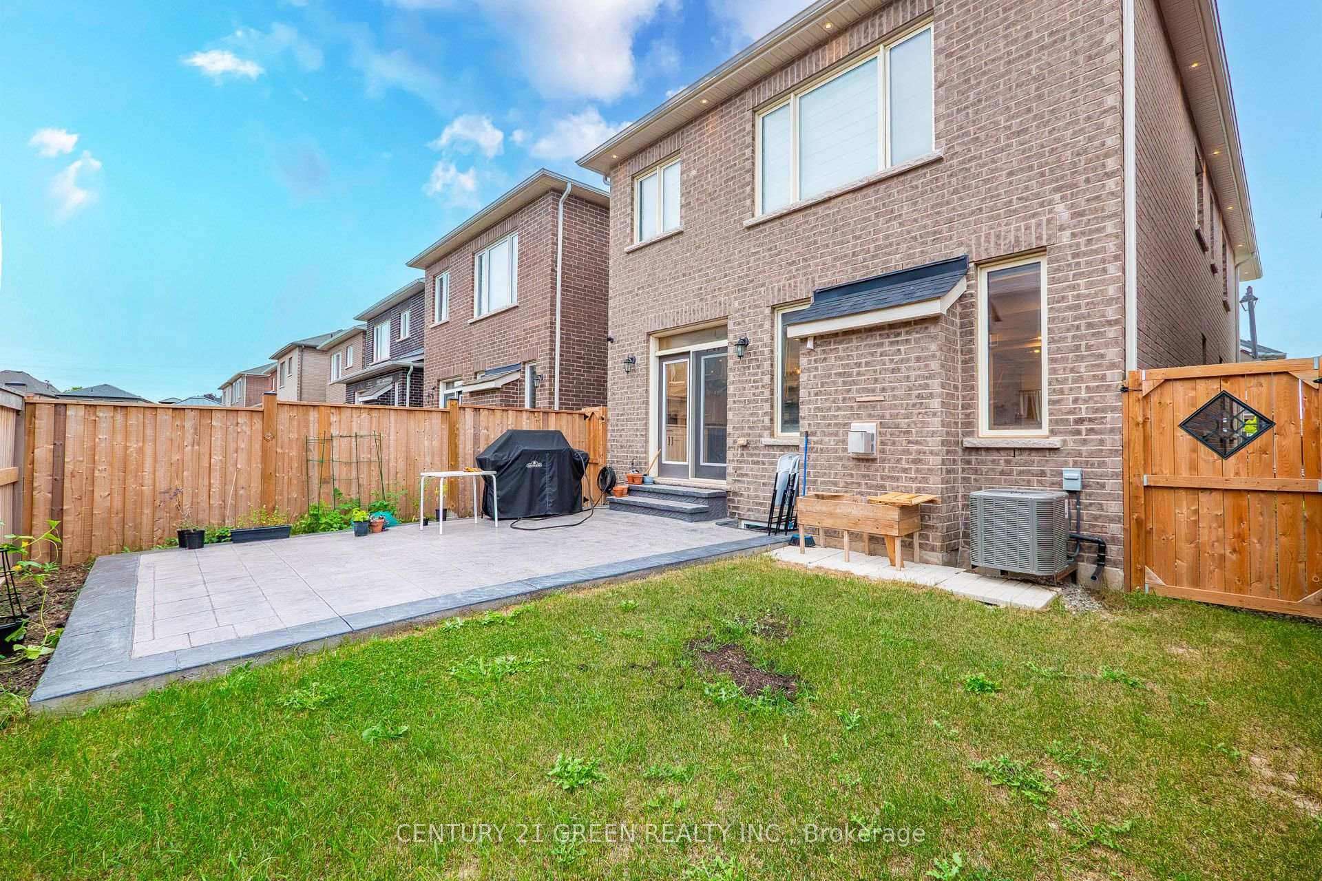 Photo 50 of 1570 Severn Drive, Milton, Bowes — HOMEH