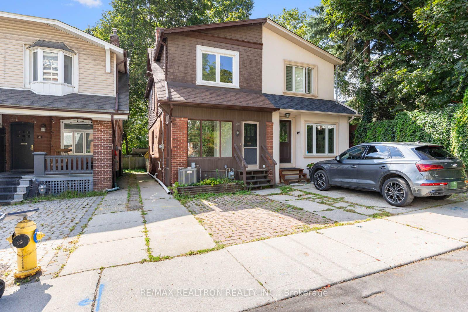 Photo 2 of 38 Henning Avenue, Toronto, Yonge-Eglinton — HOMEH