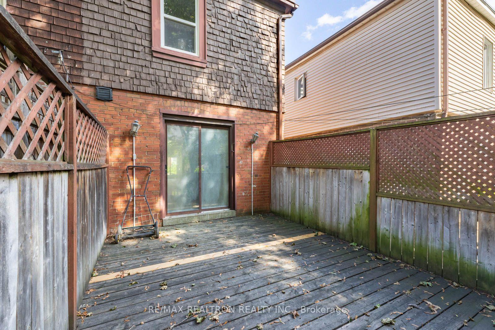 Photo 40 of 38 Henning Avenue, Toronto, Yonge-Eglinton — HOMEH