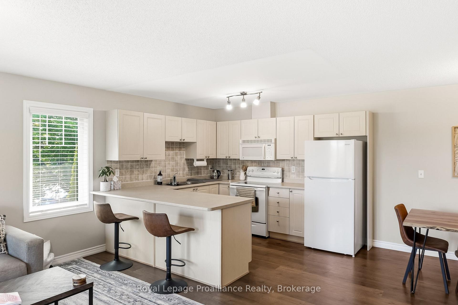 Photo 11 of Unit 503, 249 Ruttan Terrace, Cobourg — HOMEH