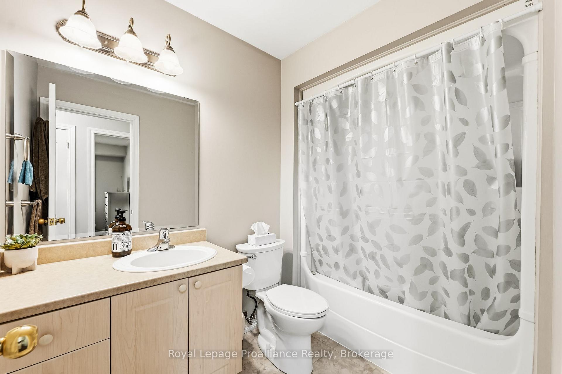 Photo 19 of Unit 503, 249 Ruttan Terrace, Cobourg — HOMEH