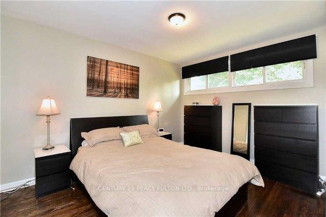 Photo 10 of 143 Tulloch Drive, Ajax, South East — HOMEH