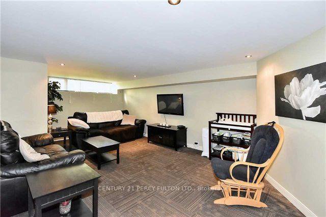 Photo 15 of 143 Tulloch Drive, Ajax, South East — HOMEH