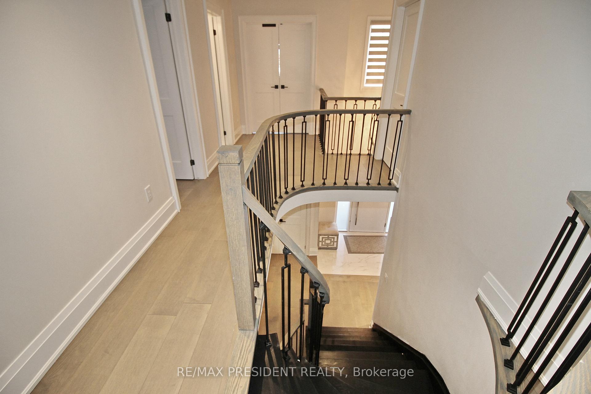 Photo 30 of 32 Deerglen Drive, Brampton, Sandringham-Wellington — HOMEH