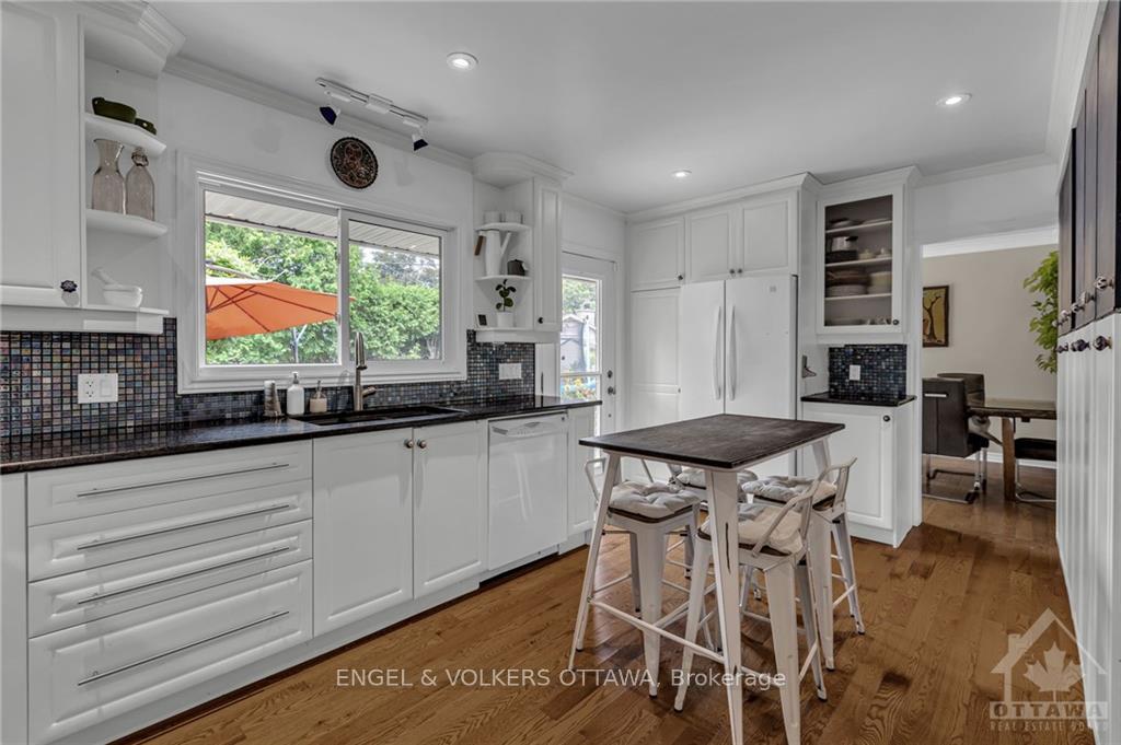 Photo 13 of 525 Braydon Avenue, Ottawa, Riverview Park — HOMEH