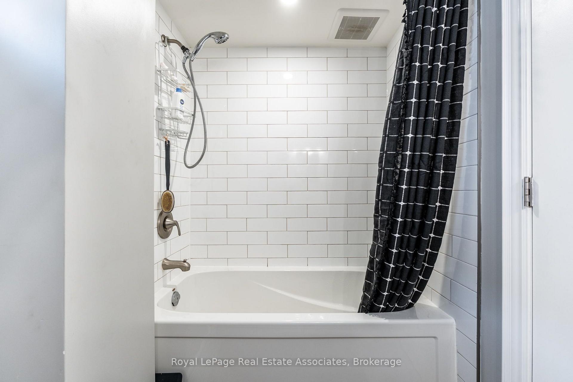 Photo 14 of Unit Lower, 312 East 45th Street, Hamilton, Hampton Heights — HOMEH
