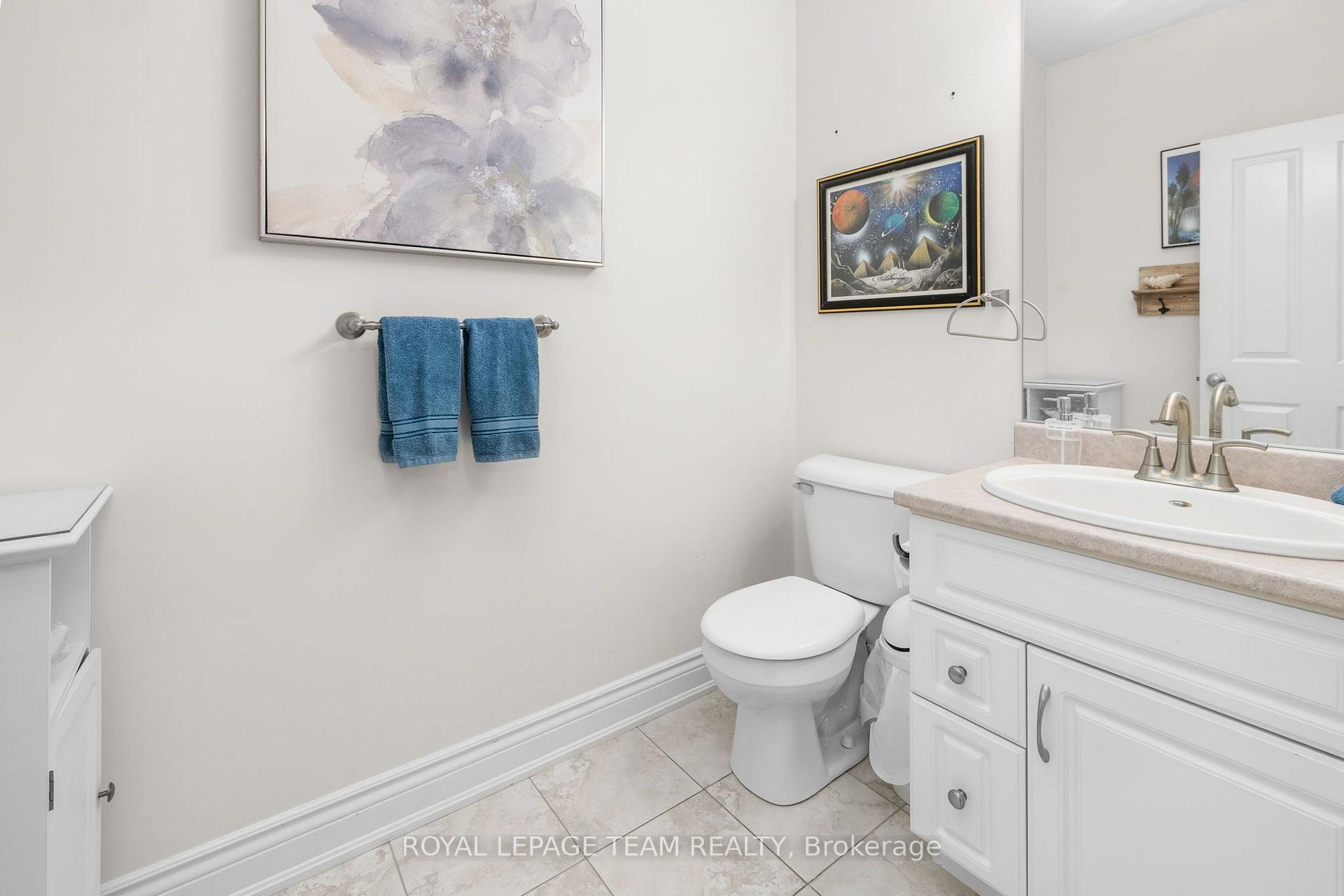Photo 17 of 6810 Pebble Trail Way, Ottawa, Greely — HOMEH