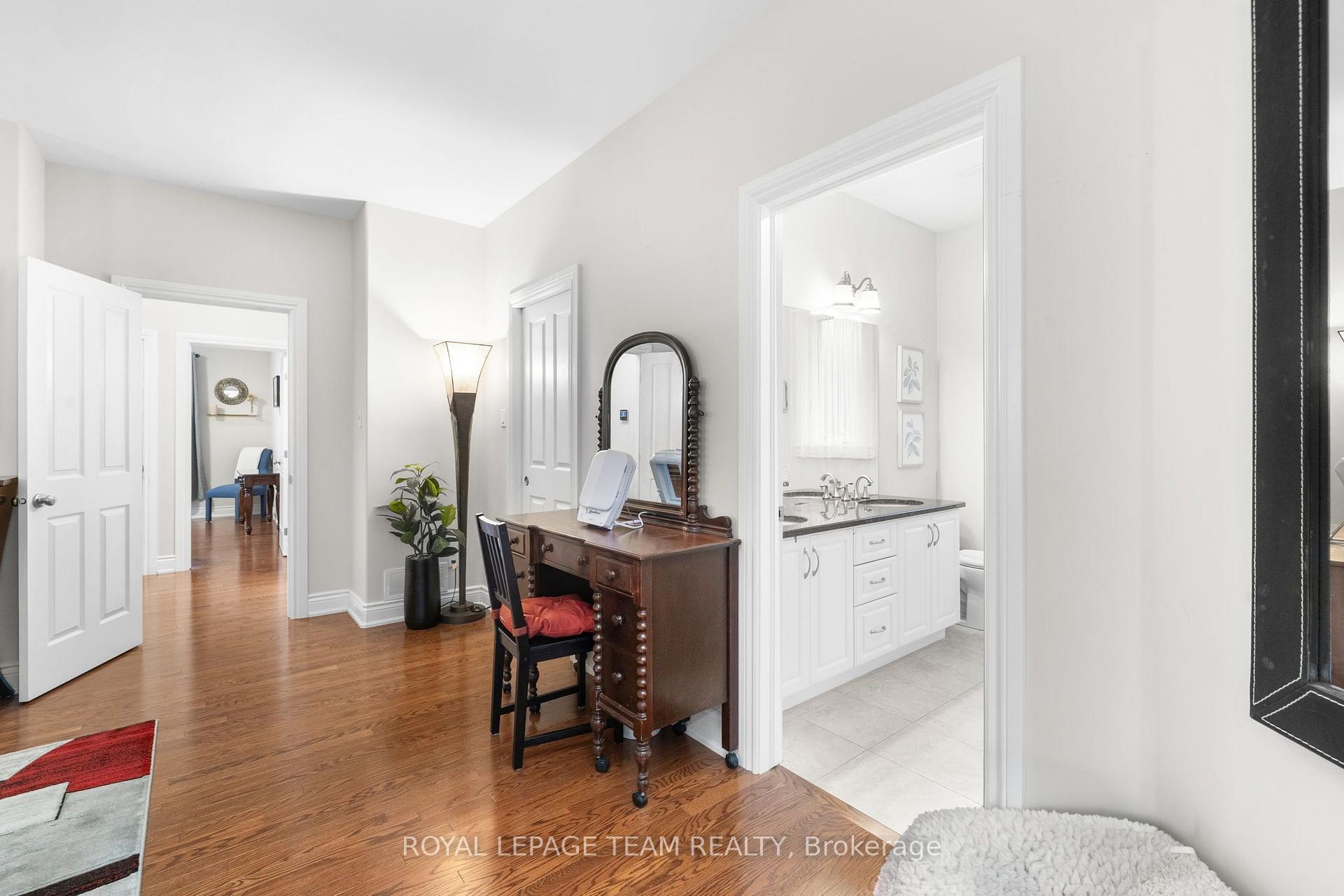 Photo 20 of 6810 Pebble Trail Way, Ottawa, Greely — HOMEH