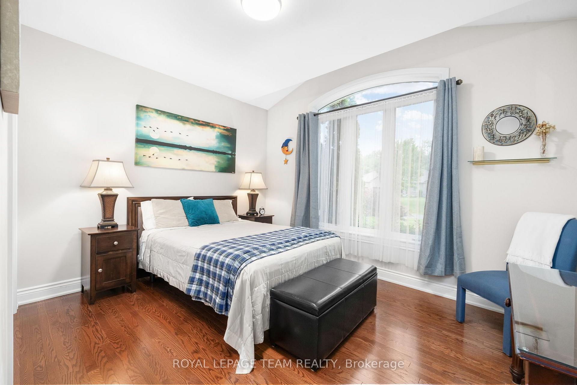 Photo 23 of 6810 Pebble Trail Way, Ottawa, Greely — HOMEH