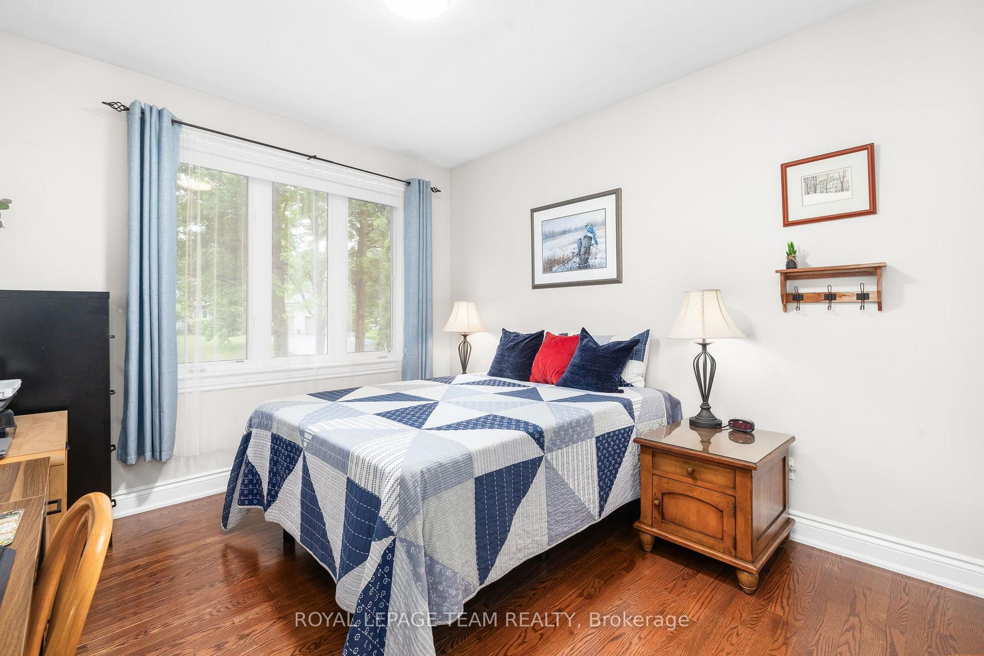 Photo 24 of 6810 Pebble Trail Way, Ottawa, Greely — HOMEH