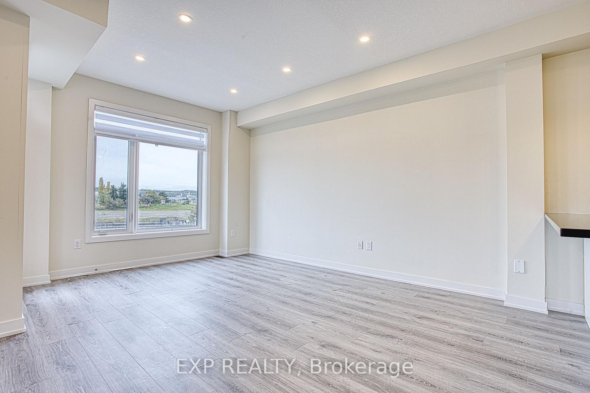Photo 10 of 590 North Service Road, Hamilton, Lakeshore — HOMEH