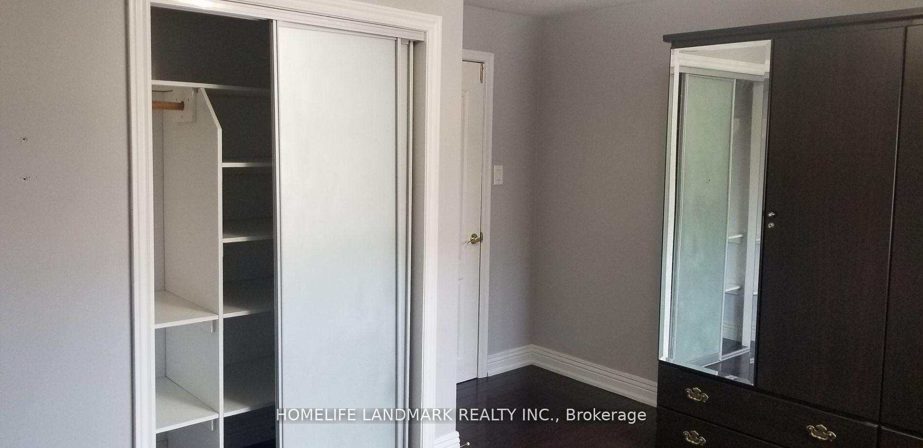 Photo 11 of 128 Lord Roberts Drive, Scarborough, Eglinton East — HOMEH