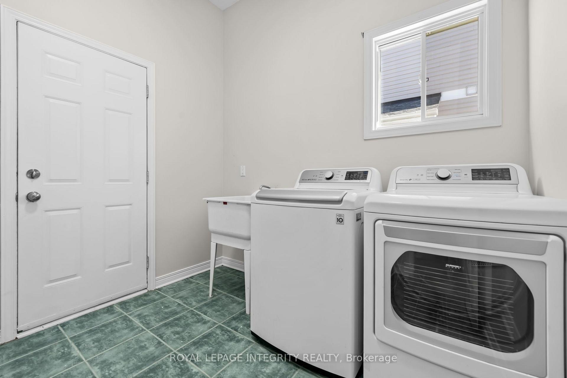 Photo 19 of 4 Tamarack Place, Ottawa, Barrhaven - Longfields — HOMEH
