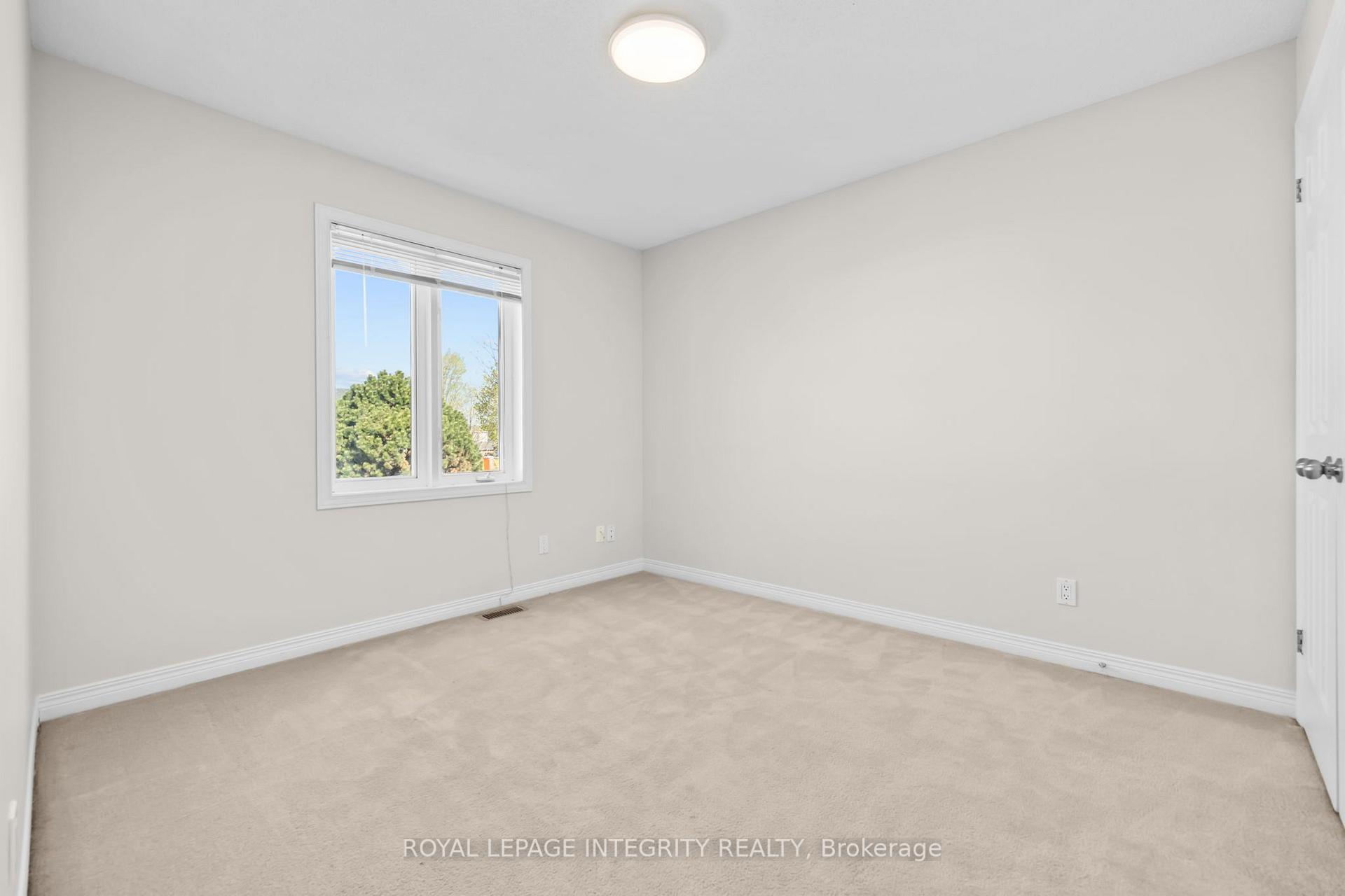 Photo 24 of 4 Tamarack Place, Ottawa, Barrhaven - Longfields — HOMEH