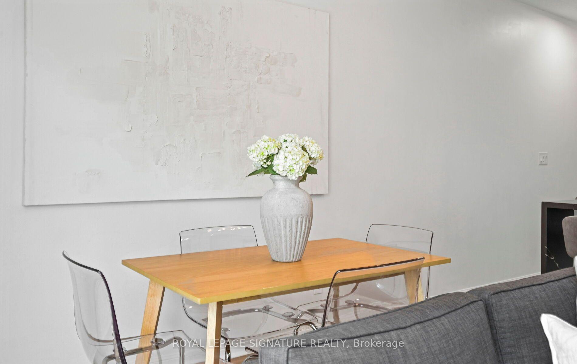 Photo 8 of Unit 555, 36 Stadium Road, Toronto, Niagara — HOMEH