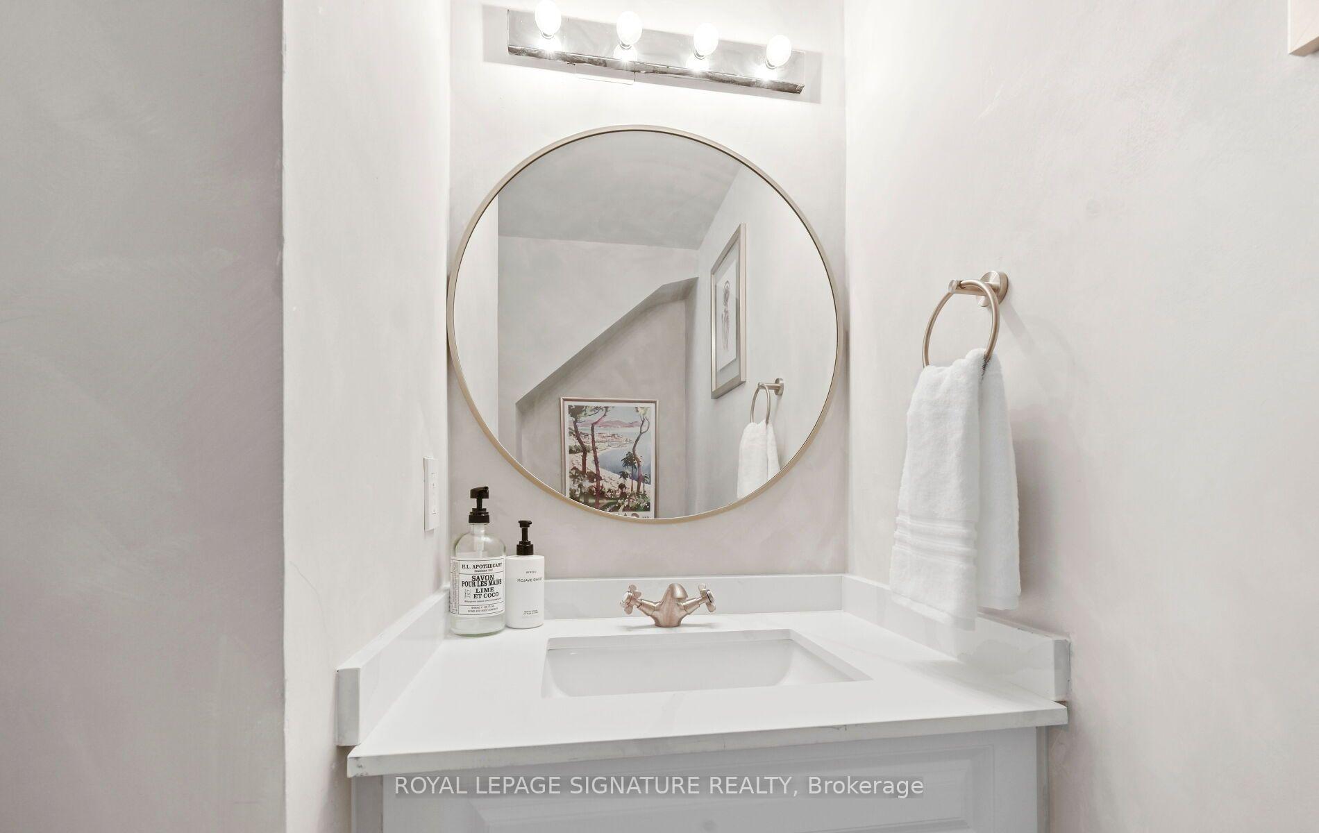 Photo 17 of Unit 555, 36 Stadium Road, Toronto, Niagara — HOMEH