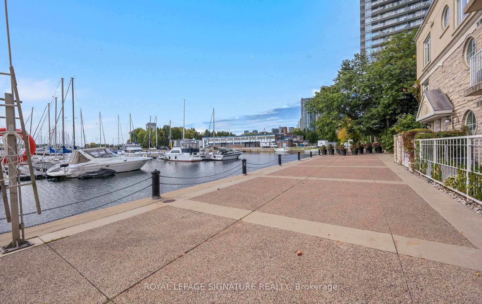 Photo 35 of Unit 555, 36 Stadium Road, Toronto, Niagara — HOMEH