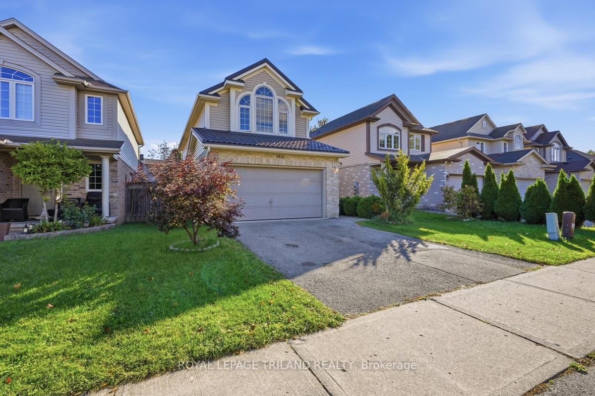 Photo 2 of 1426 Mickleborough Drive, London, North I — HOMEH